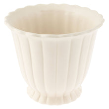  Fluted Pot: Large
