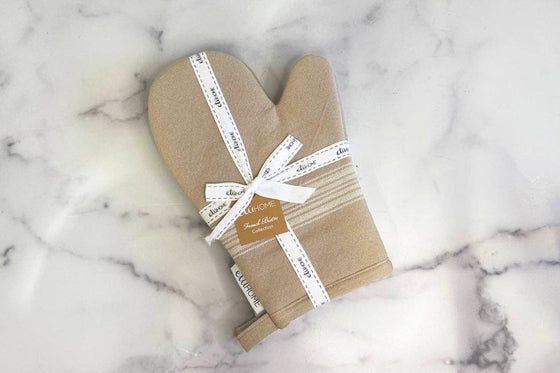 White Stripe Oven Mitts