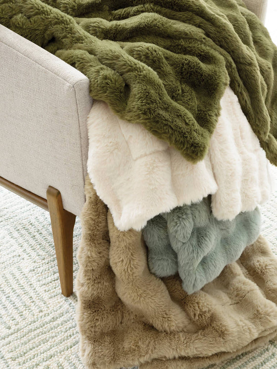 Faux Throw: Ivory