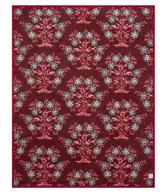 Merry Motif Blanket