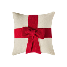  Red Bow Christmas Pillow Cover