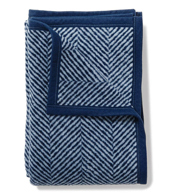 Harborview Herringbone Blanket: Navy