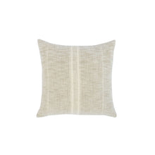  Ria Pillow